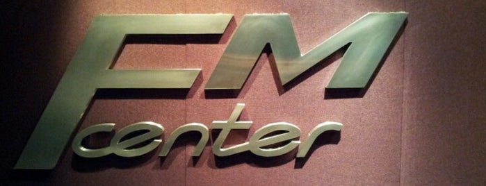 Circuito FM Center is one of Estaciones de Radio.