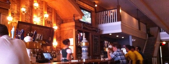 Brauhaus Schmitz is one of Pub Partners to watch Union matches.