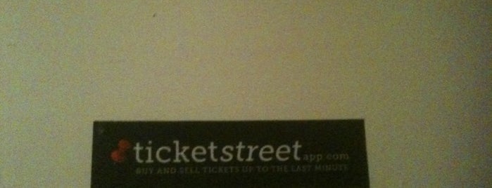 Ticket Street is one of สถานที่ที่ Chester ถูกใจ.