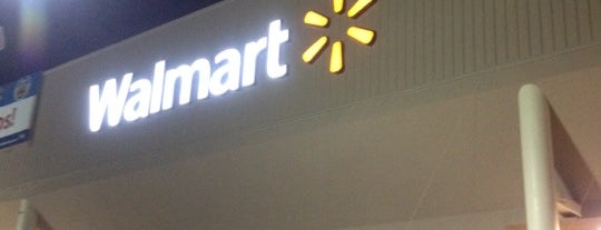 Walmart is one of Cindyさんのお気に入りスポット.
