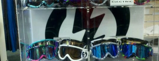 Colorado Ski & Snowboard is one of SNOWBOARD SHOPS.