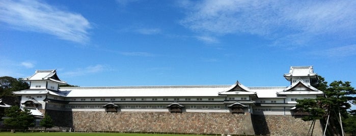 Kanazawa Castle Park is one of 日本100名城.