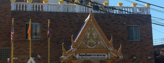 Wat Buddha Thai Thavorn Vanaram is one of Tempat yang Disimpan Enrique.