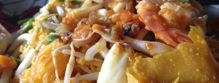 ผัดไทยไข่ปูไร้เส้น, บางพระ ชลบุรี is one of Food.
