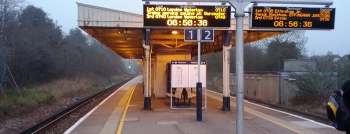 Stoneleigh Railway Station (SNL) is one of South London Train Stations.