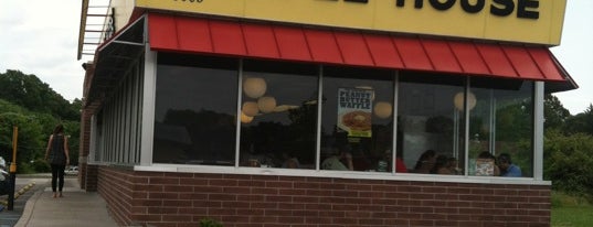 Waffle House is one of Latonia’s Liked Places.