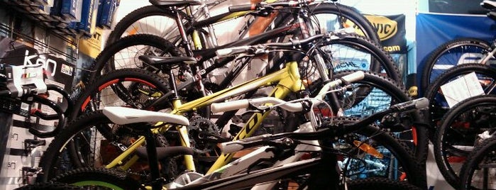 Cycle Sport is one of Commerçants de St. Amand MONTROND.