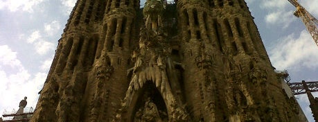Templo Expiatório da Sagrada Família is one of Bcn ^^.