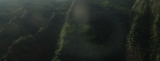 Pu'u Manamana Ridge Hiking Trail is one of Australia/Hawaii '20.