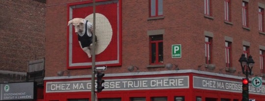 Chez Ma Grosse Truie Chérie is one of Les meilleures terrasses de Montréal.