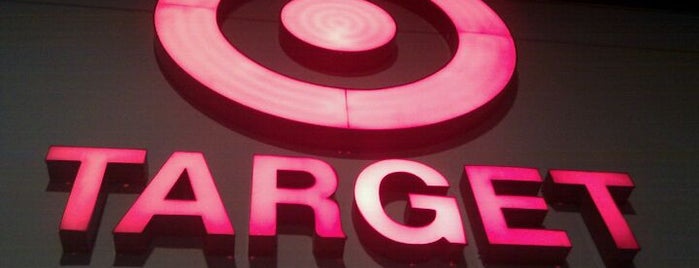 Target is one of Lugares favoritos de Alfredo.