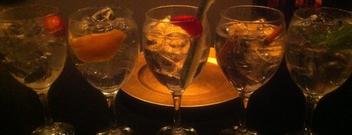 The Gin Room is one of Gin Tonics Madrid.