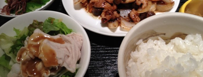 中国料理 星華 is one of Solid Lunch Options in Kitashinchi Under ¥1,000.