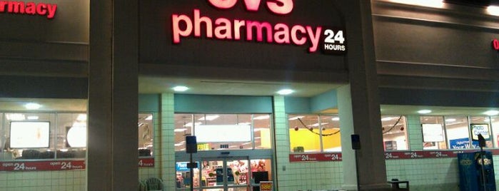 CVS pharmacy is one of Eboneeさんのお気に入りスポット.