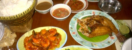 RM Kayangan is one of Wisata Kuliner Makassar.