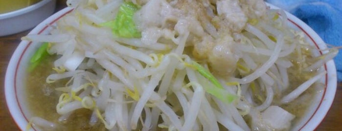 Ramen Jiro is one of つけ麺とがっつり系.