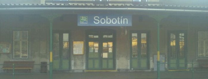 Železniční stanice Sobotín is one of trať 293 - Želednice Desná.