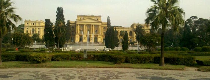 Museu do Ipiranga is one of em Sampa.