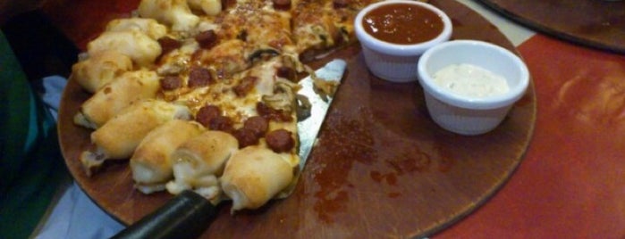 Pizza Hut is one of Julietteさんのお気に入りスポット.