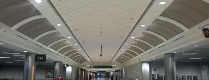 Atlanta Hartsfield–Jackson Uluslararası Havalimanı (ATL) is one of World Airports.