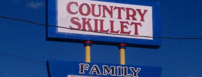 Country Skillet Restaurant is one of สถานที่ที่ Justin ถูกใจ.