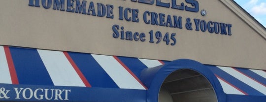 Handel's Homemade Ice Cream is one of Lugares favoritos de Alyssa.
