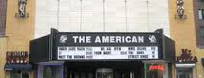 Bow Tie Cinemas American Theatre is one of Berlin'in Beğendiği Mekanlar.