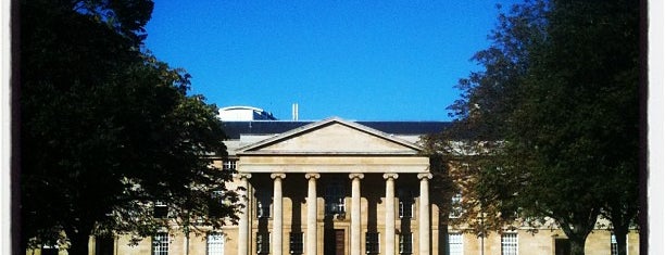 Downing College is one of Cambridge University colleges.