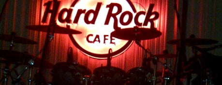 Hard Rock Cafe Kuala Lumpur is one of Favorite Nightlife Spots.