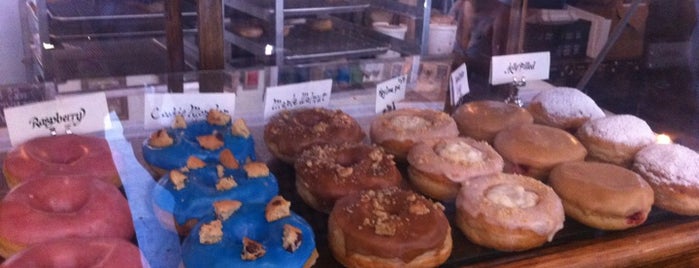 Dun-Well Doughnuts is one of Gothamist's Best Donuts.