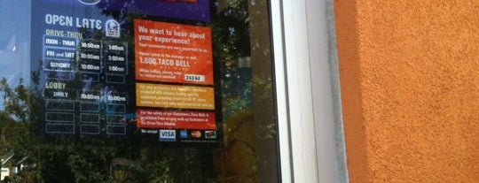 Taco Bell is one of สถานที่ที่ Amy ถูกใจ.