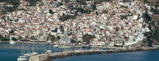 Σκόπελος is one of Tipos de Visit Greece.