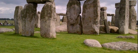 Stonehenge is one of Antes de Morrer.