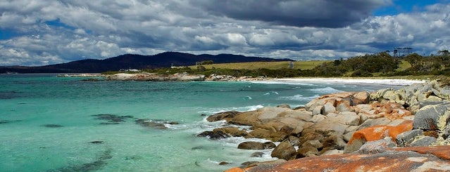 Bay Of Fires is one of Top 20 Australian Beaches.