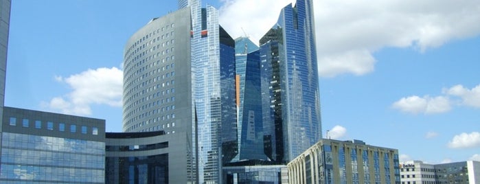 Société Générale Twin Towers is one of La Défense.