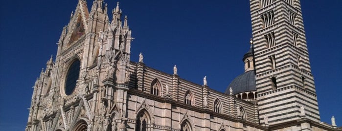Duomo di Siena is one of Siena (Sienna).