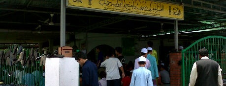 Masjid Al-Hidayah is one of Masjid & Surau.