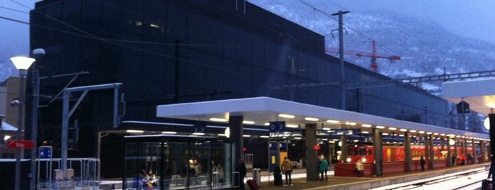 Gare de Visp is one of Bahnhöfe Top 200 Schweiz.