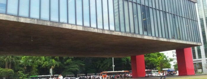 Museu de Arte de São Paulo (MASP) is one of City Tour - São Paulo for Couchsurfers.
