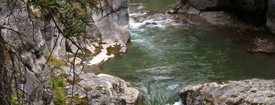 Maligne Canyon is one of Canada Favorites.