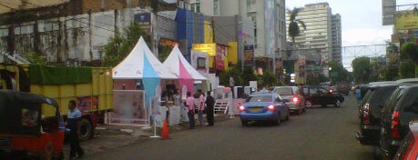 Pusat Jajanan Jalan Sabang is one of Enjoy Jakarta 2012 #4sqCities.