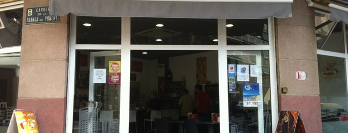 Cafe Del Plata is one of La ruta de la tapa Viladecans 2012.