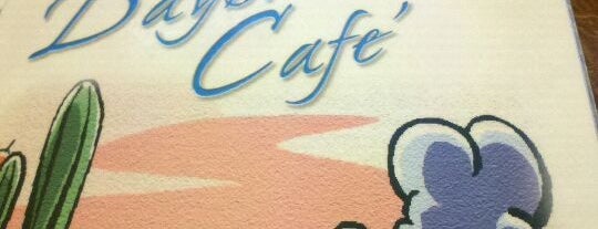 Daybreakers Cafe is one of Tempat yang Disukai Steve.