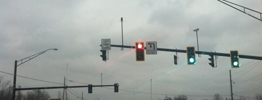 Stop Light At Elida And Robb is one of Sandy's fav places - LIMA.