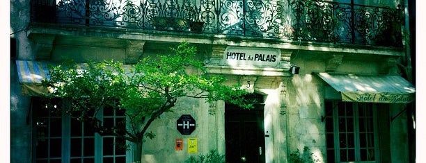 Hotel Du Palais is one of visita a Montpellier.