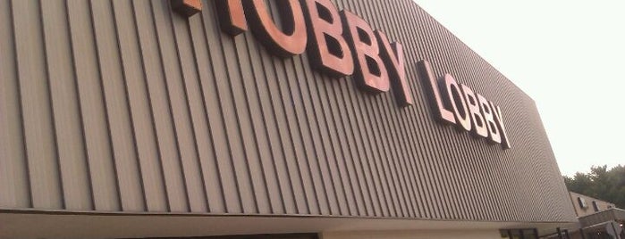 Hobby Lobby is one of Lugares favoritos de Derek.