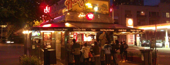 Harry's Café de Wheels is one of Sydney life.