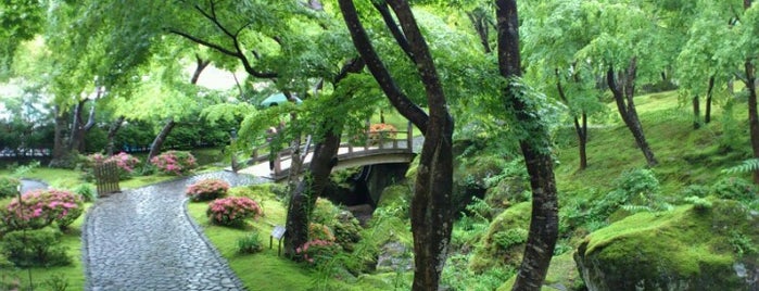Hakone Museum of Art is one of Tempat yang Disukai Marisa.