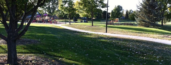 Hover Park is one of Lugares favoritos de Seth.