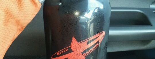 Reaver Beach Brewing Company is one of Lauraさんの保存済みスポット.